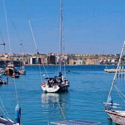 Pelo menos dez espanhóis da nova flotilha retidos por Israel