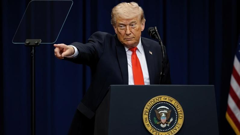 Trump anuncia escolta da Marinha dos EUA para navios no Estreito de Ormuz