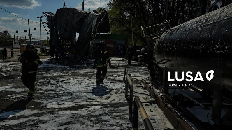 Pelo menos três mortos em ataques russos e Kiev bombardeia petroleiros