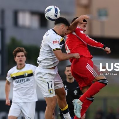 Benfica empata em Famalicão e Sporting aproxima-se do segundo lugar
