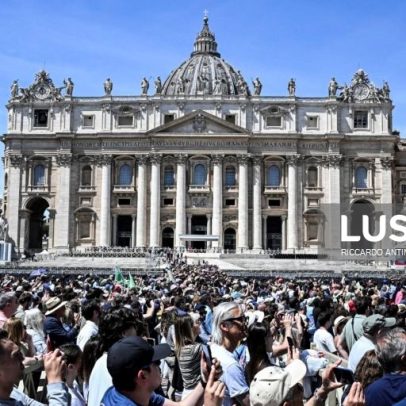 Papa Leão XIV denuncia violações da liberdade de imprensa no mundo