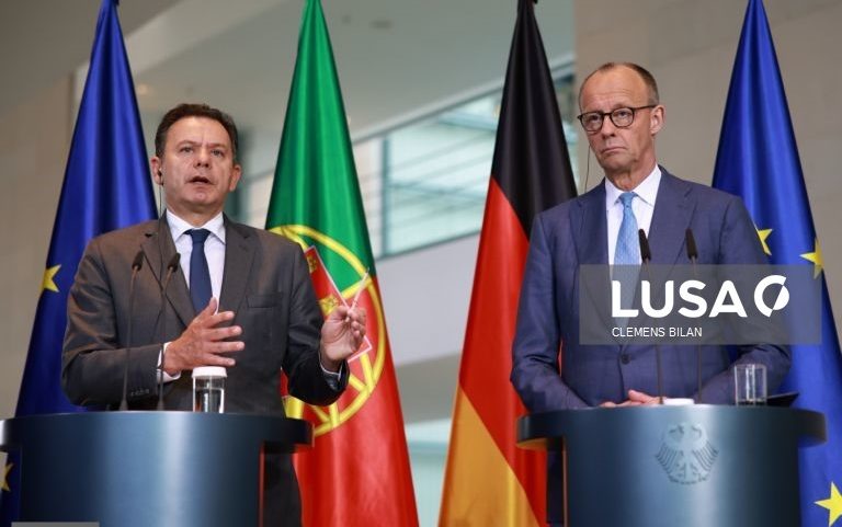 Montenegro e Merz defendem pressão diplomática sobre Teerão e alertam para impacto no estreito de Ormuz