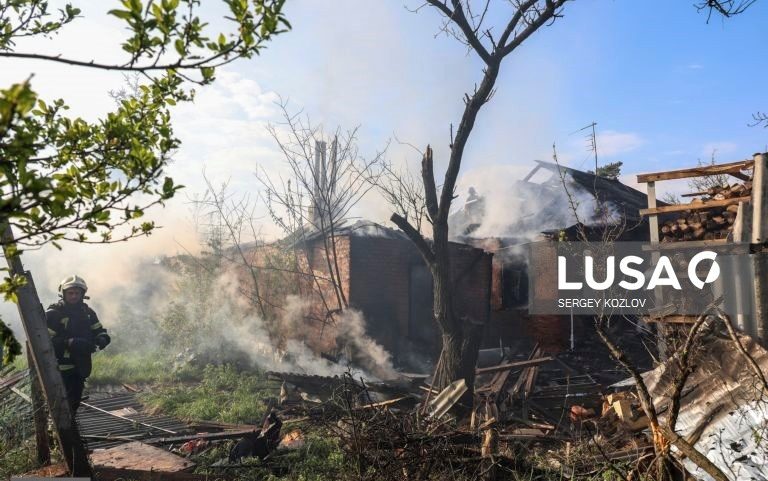 Rússia afirma fim do cessar-fogo; combates continuam
