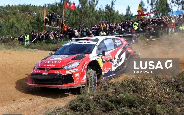 Adrien Fourmaux fura em Góis e Ogier salta para a liderança do Rali de Portugal