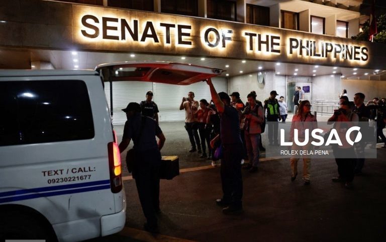 Suspeito detido após tiroteio no parlamento das Filipinas