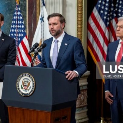 JD Vance diz que nuclear é linha vermelha nas negociações com o Irão