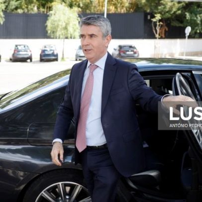 Carneiro diz que reforma laboral do Governo iria asfixiar as empresas