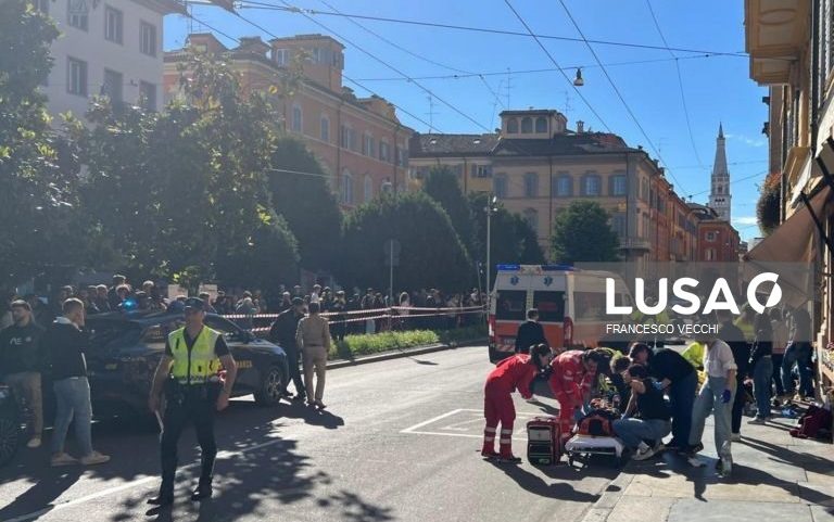 Oito feridos em atropelamento e tentativa de fuga em Modena, Itália