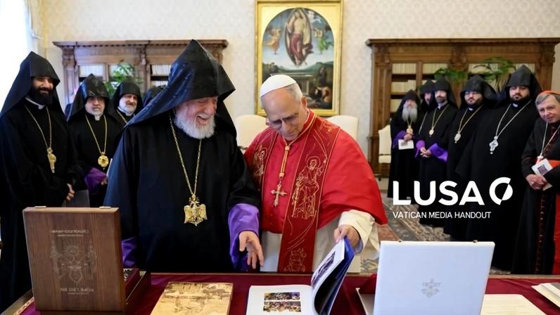 Papa Leão XIV dedica à IA a primeira encíclica, “Magnifica Humanitas”