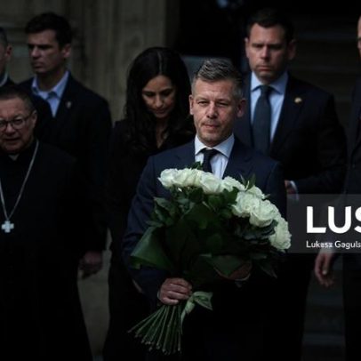 Hungria admite retirar o veto pela primeira vez à adesão de Kiev à UE