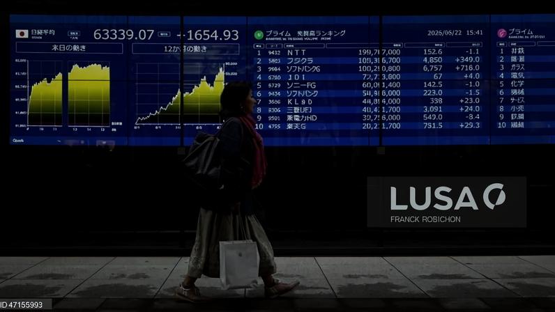 Nikkei sobe 2,87% fecha em máximo com perspetiva de paz no Irão
