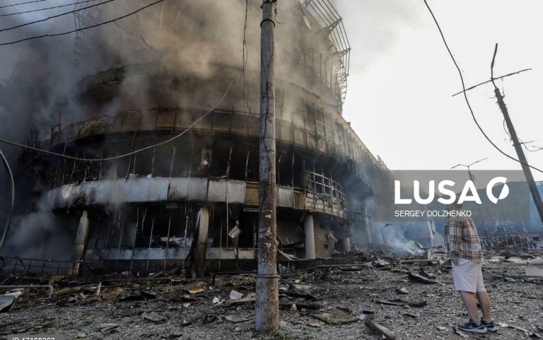 Zelensky alerta para novo ataque russo de grande escala