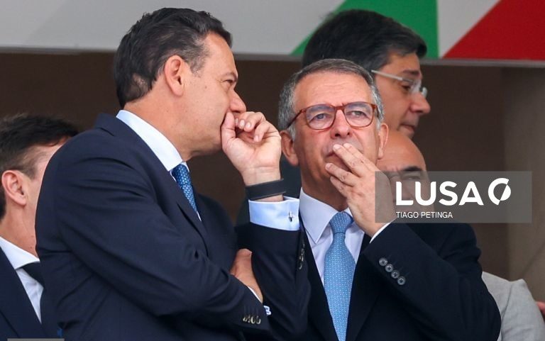 10 Junho: Parlamento aprova deslocação do PR ao Luxemburgo