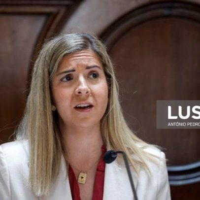 Governo assina contratos para 12 centros de alto rendimento