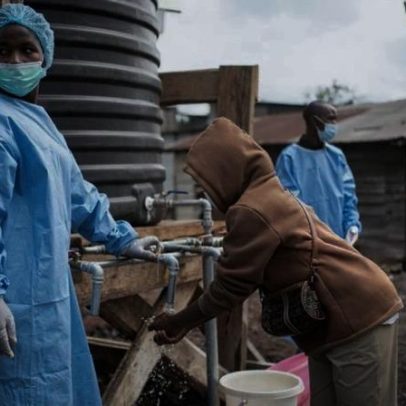 Uganda fecha fronteira com RD Congo por aumento de casos de Ébola