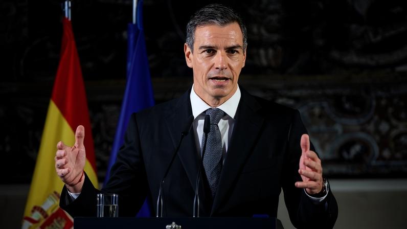 Sánchez evita eleições antecipadas para evitar paralisia e garantir estabilidade