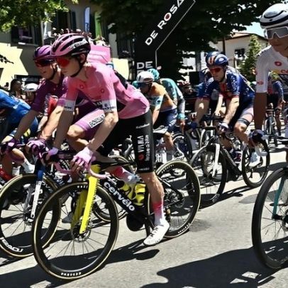 Hat-trick de Magnier na 18.ª etapa do Giro; Eulálio caiu e atacou