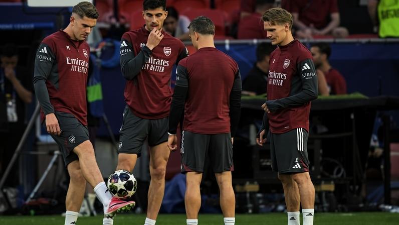 PSG em busca de bis europeu, Arsenal procura ser feliz pela primeira vez
