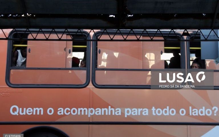PR moçambicano reconhece grandes desafios da mobilidade urbana em Maputo