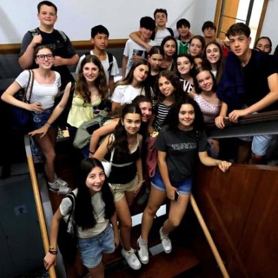 Alunos portugueses e espanhóis visitam a redação do Jornal de Notícias