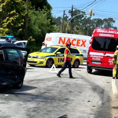 Colisão em Arouca deixa dois feridos