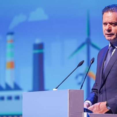 Governo nega fetiche com leis laborais e defende reforma para atrair investimento