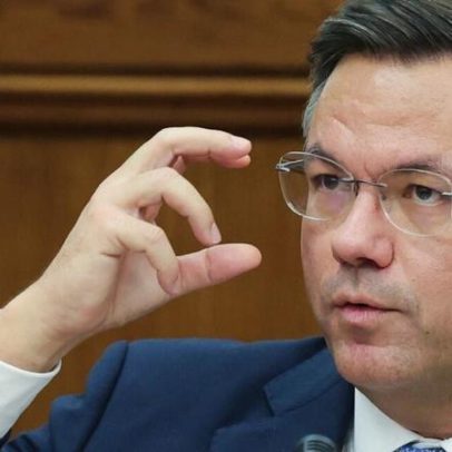 Ministro admite alterar limiar dos contratos sujeitos a visto prévio
