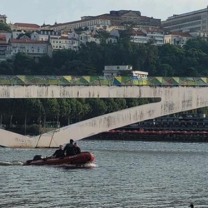 Aluno continua desaparecido após mergulho no Mondego durante Queima das Fitas