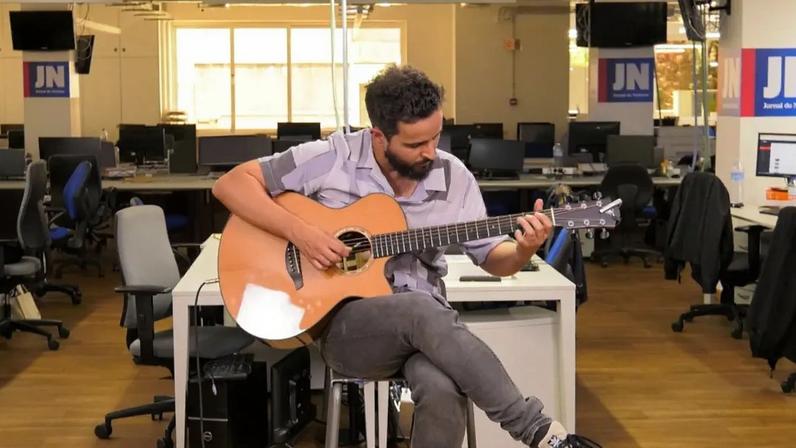 Francisco Rua apresenta-se em Os Dias da Guitarra