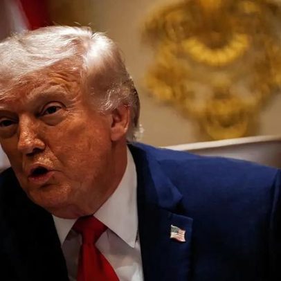 Trump confunde-se e ameaça pulverizar Omã