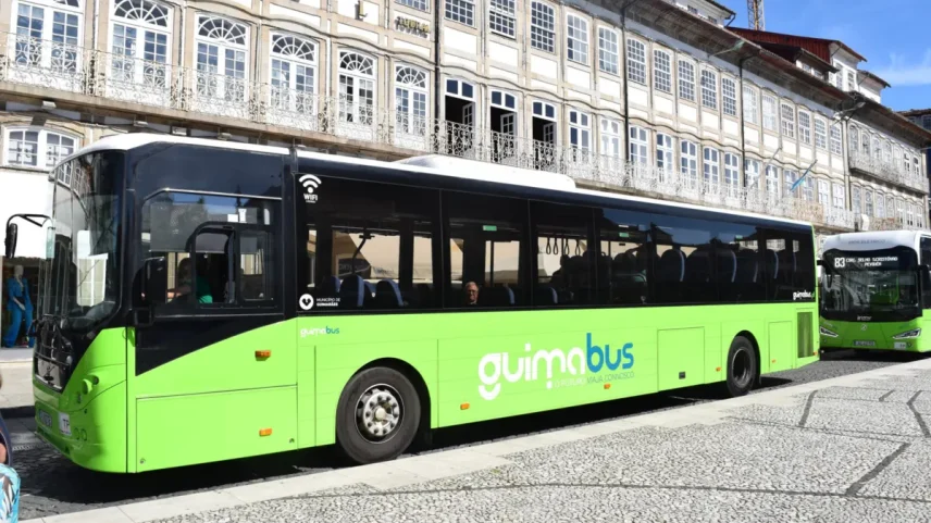 Autarca de Guimarães propõe transportes públicos gratuitos até 2026