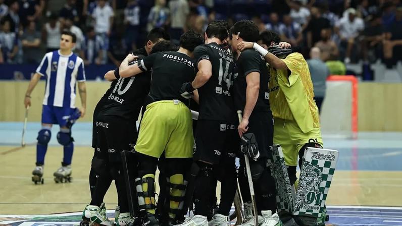 Sporting goleia FC Porto e assume vantagem no playoff