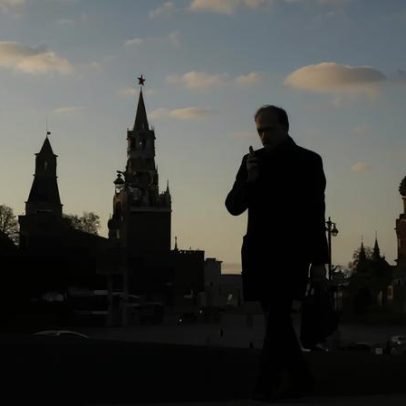 Salários em atraso na Rússia duplicam por causa da guerra
