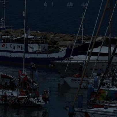 Dois ativistas da flotilha transferidos para Israel e o restante para a Grécia
