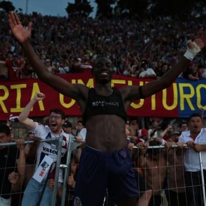 Elversberg supera-se e leva a ruralidade à elite