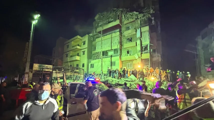 Israel ataca Beirute pela primeira vez desde a trégua e mata líder do Hezbollah