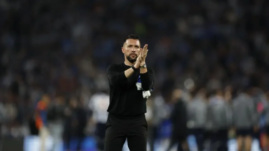 Francesco Farioli guiou o F. C. Porto ao 31.º título de campeão nacional