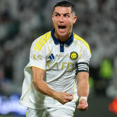 Ronaldo envolve-se em duelo intenso com o Al Hilal