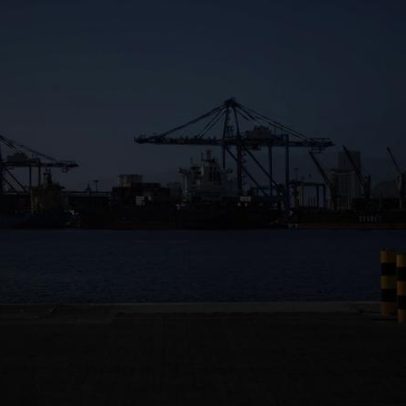 Segundo navio é atacado no estreito de Ormuz em menos de 24 horas