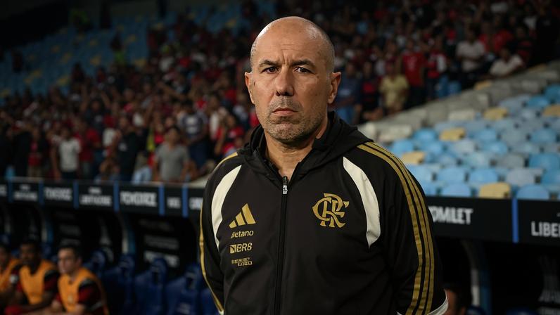 Flamengo empata com Palmeiras e atrasa aproximação ao líder