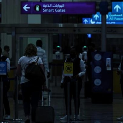 Aeroporto de Dubai regista quebra de 21% no número de passageiros