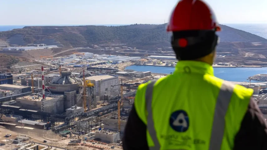 Central nuclear de Akkuyu, construída em conjunto com os russos no Sul da Turquia