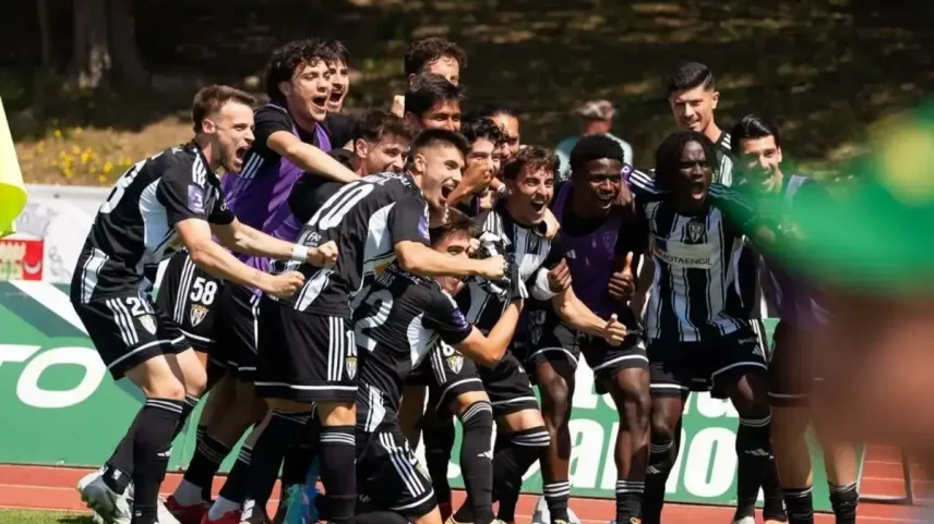 Amarante fica perto do título da Liga 3 e sobe à II Liga pela primeira vez