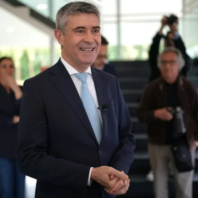 Carneiro diz que Montenegro deve responder ao reparo na Lei da Nacionalidade