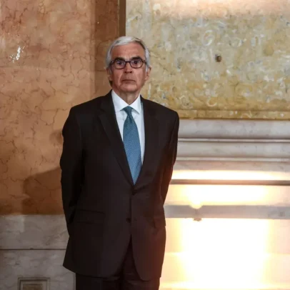 Aguiar-Branco inicia visita oficial ao Luxemburgo com delegação parlamentar