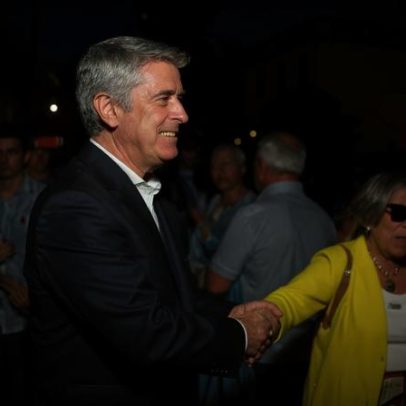 Carneiro diz que Montenegro deve abandonar teimosia e pacote laboral