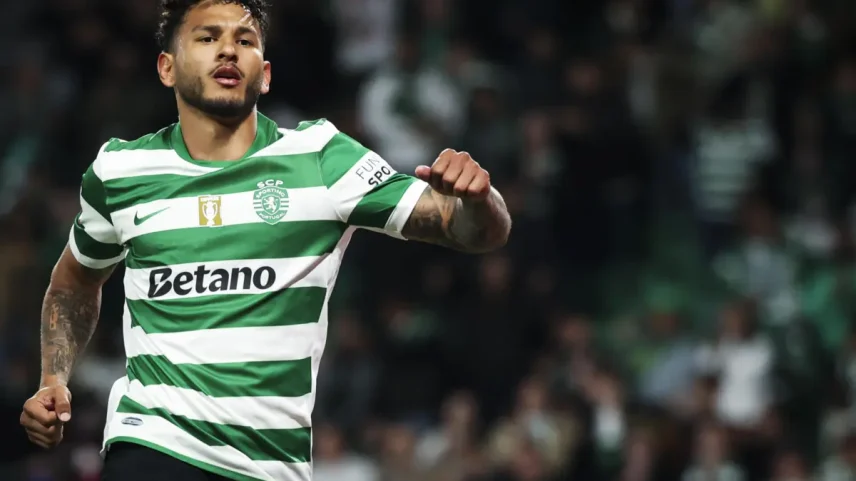 Sporting goleia e deixa a luta pela Liga dos Campeões ao rubro