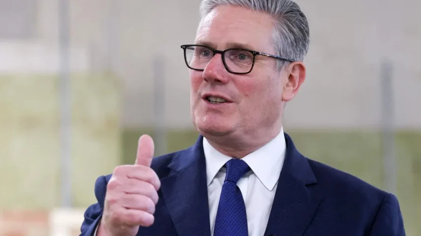 Mais de 100 deputados trabalhistas apoiam Keir Starmer