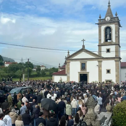 Dor e comoção no último adeus ao militar que morreu em salto de paraquedas