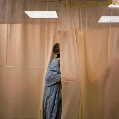 Urologista condenado por prescrever tratamento inútil para pénis curvado